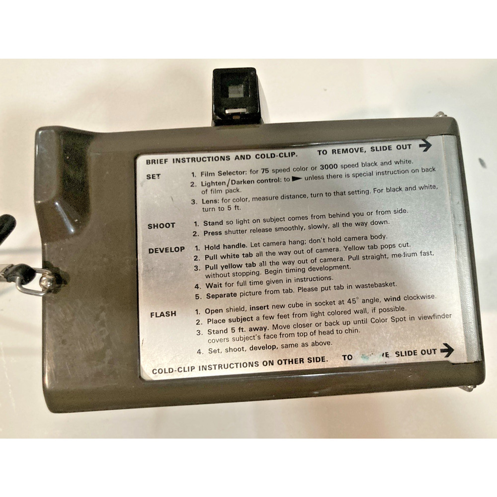 Polaroid Land Camera Colorpack II Instant Camera w/ Flash Excellent Cond. - Picture 9 of 16